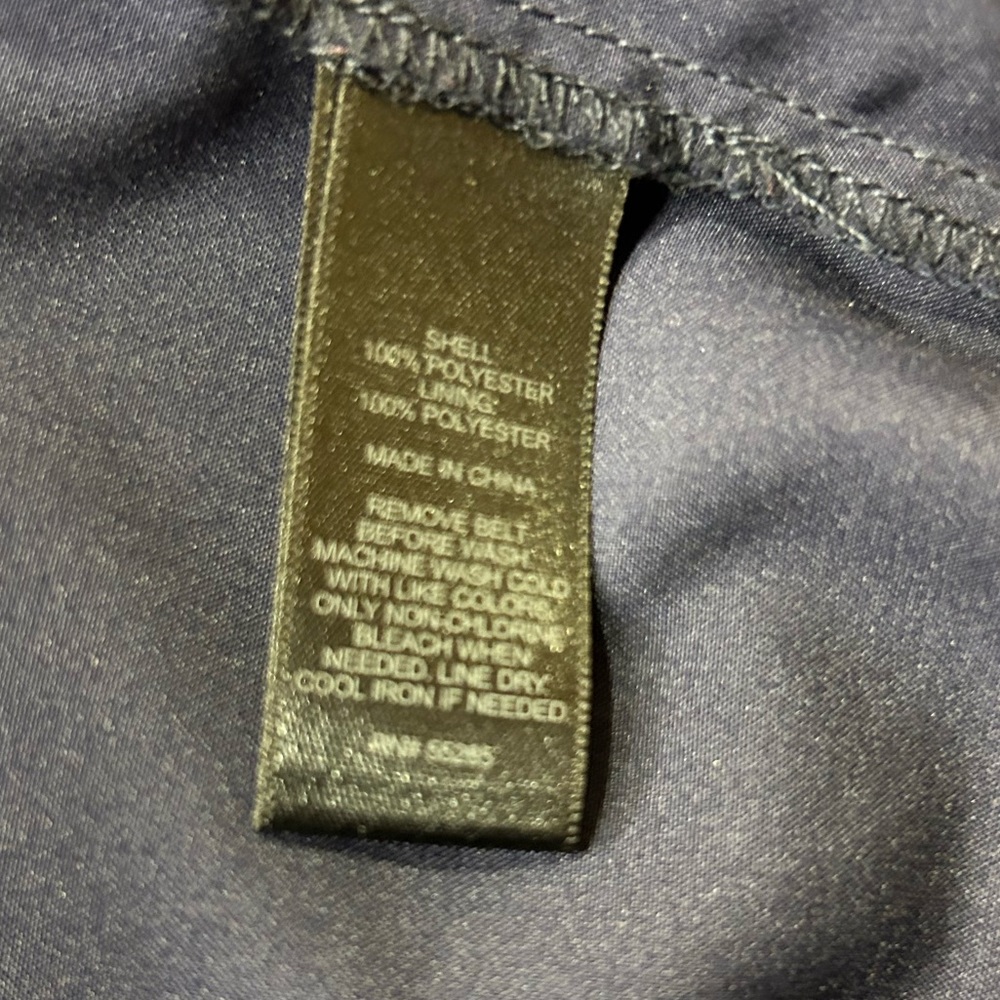 Express‎ Sheer Overlay Dress - Picture 8 of 9